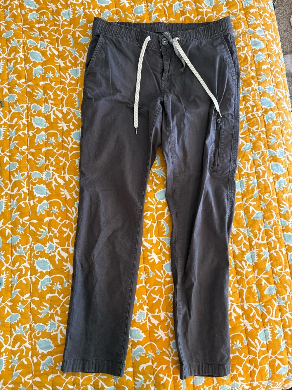 Vuori Charcoal Drawstring Jogger Pants